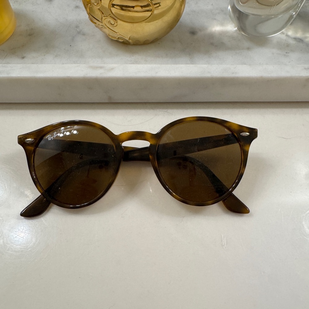 Ray-Ban Classic Brown Sunglasses - Picture 1 of 3
